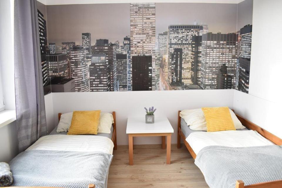 Hostel Przed Switem Гожув-Велькопольски Экстерьер фото