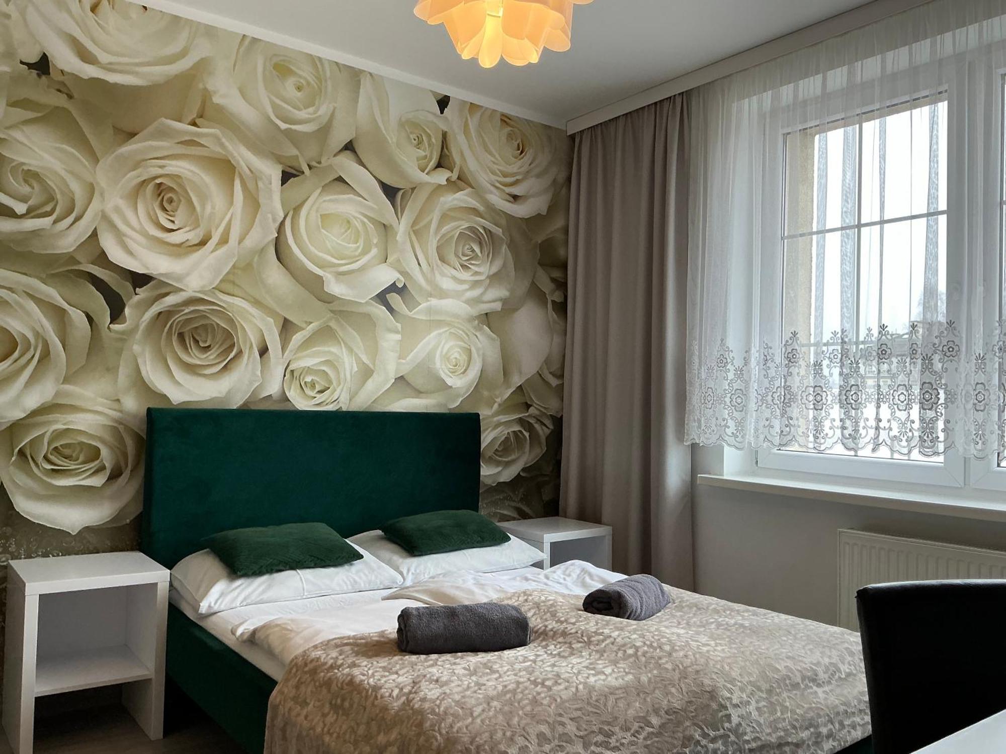 Hostel Przed Switem Гожув-Велькопольски Экстерьер фото