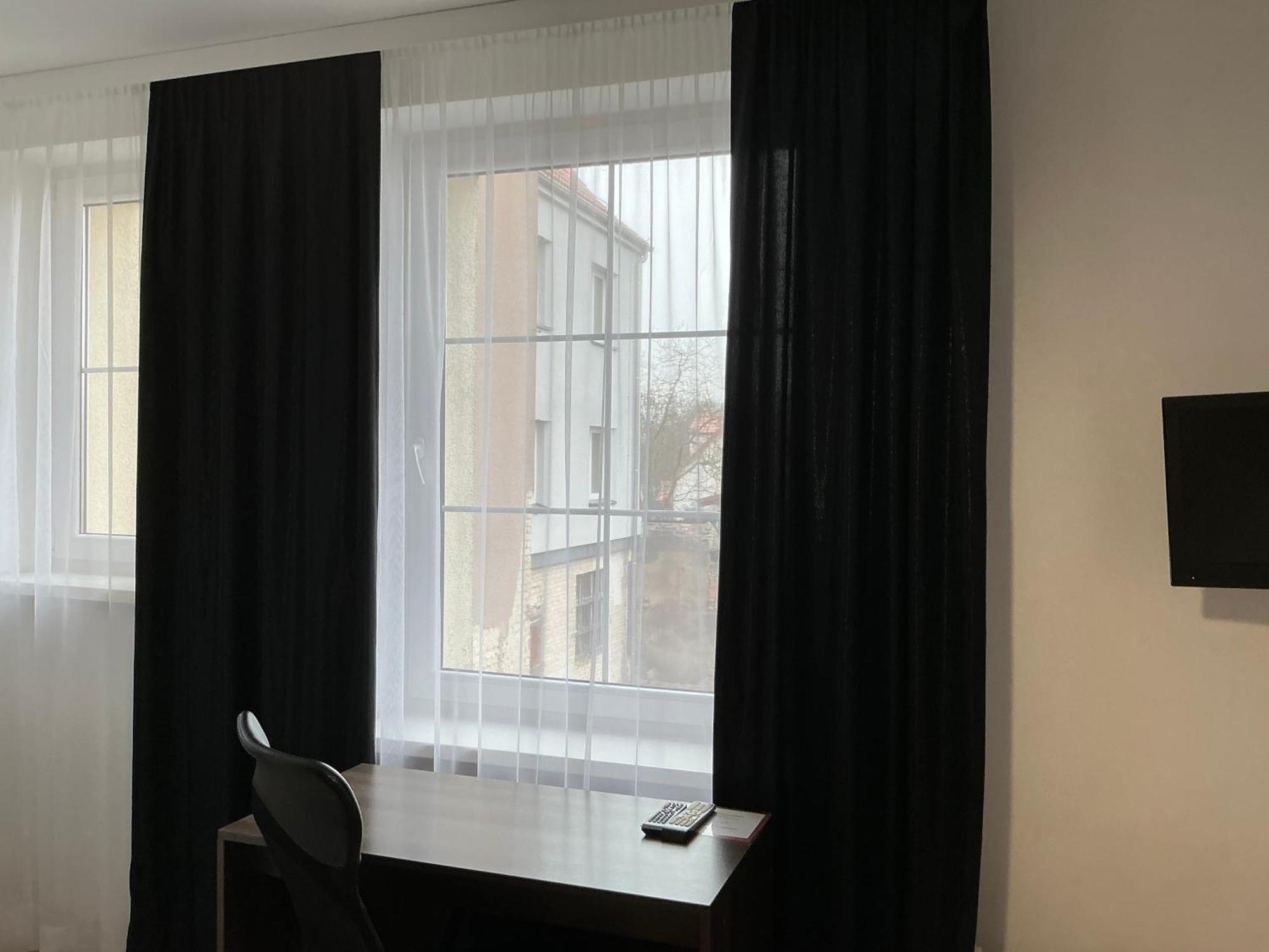 Hostel Przed Switem Гожув-Велькопольски Экстерьер фото