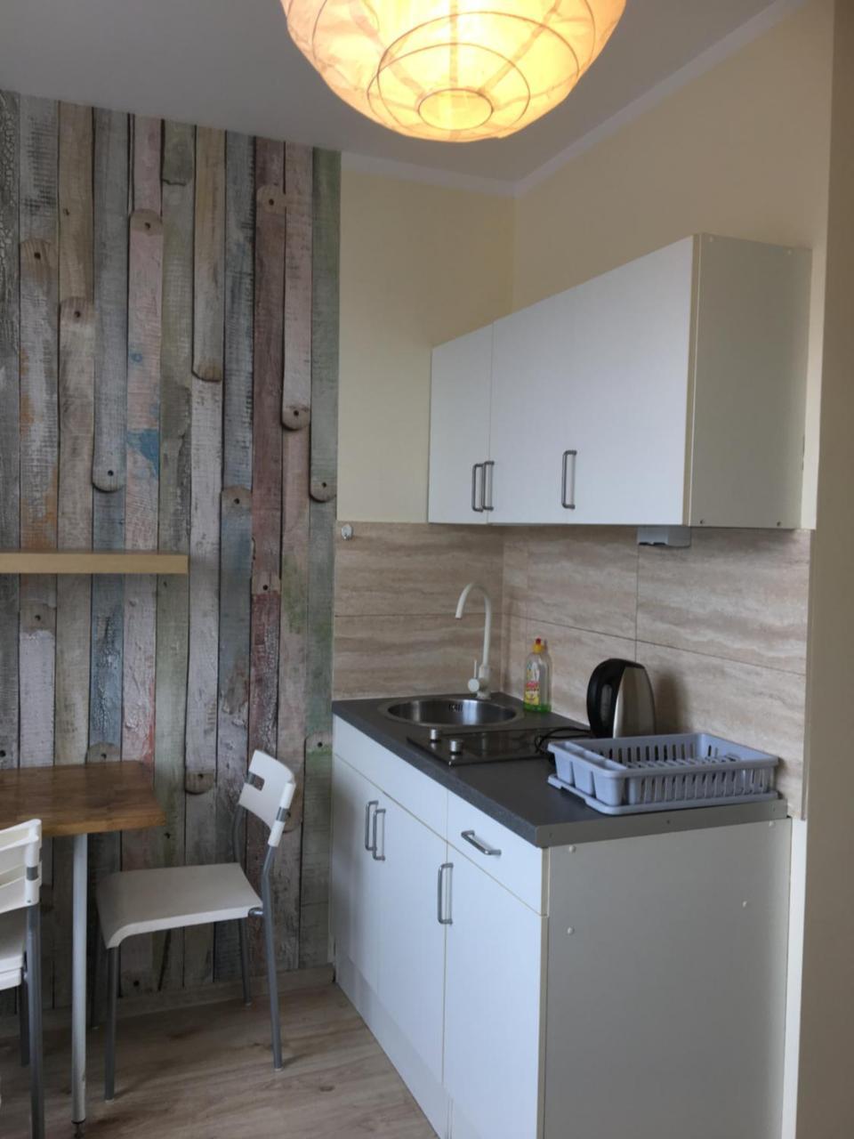 Hostel Przed Switem Гожув-Велькопольски Экстерьер фото